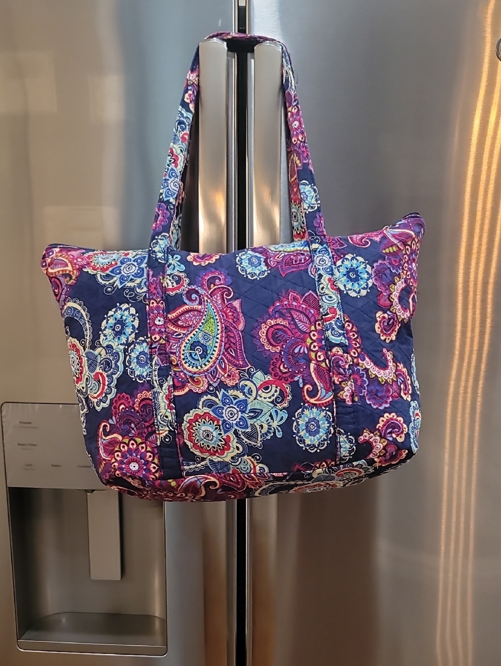 Tote - Picture 3 of 4